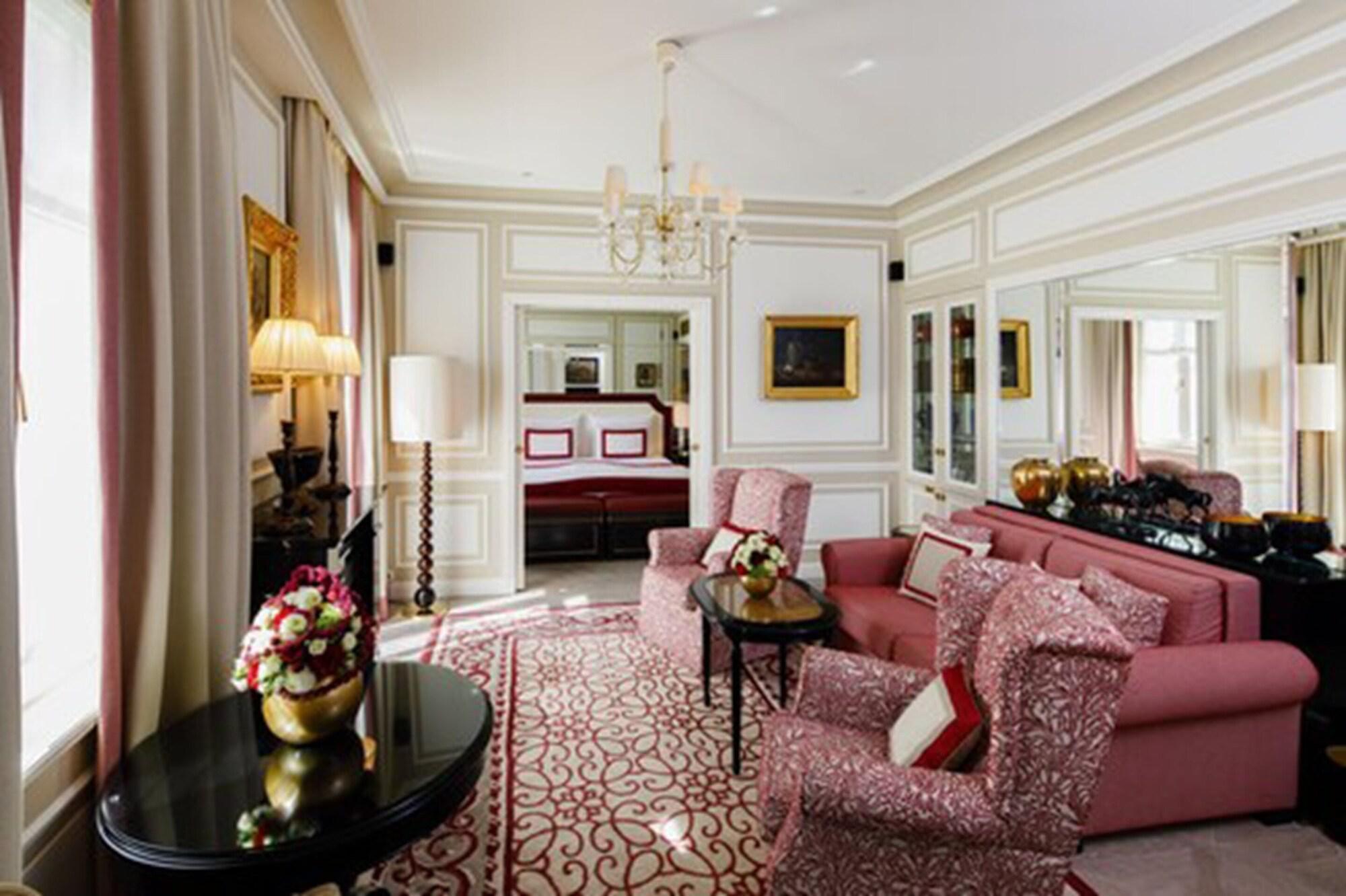 Hotel Sacher Зальцбург Экстерьер фото