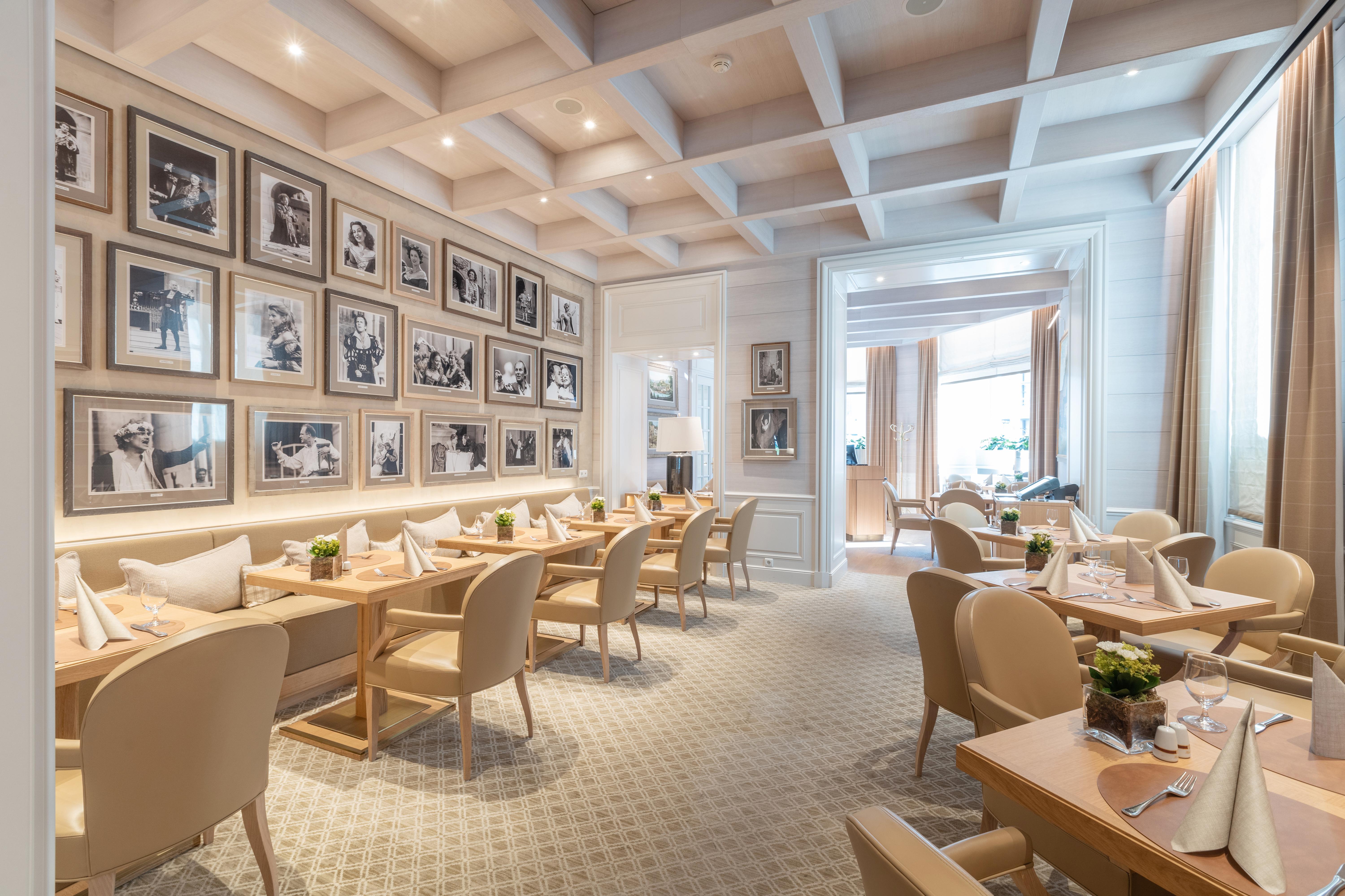 Hotel Sacher Зальцбург Экстерьер фото The restaurant
